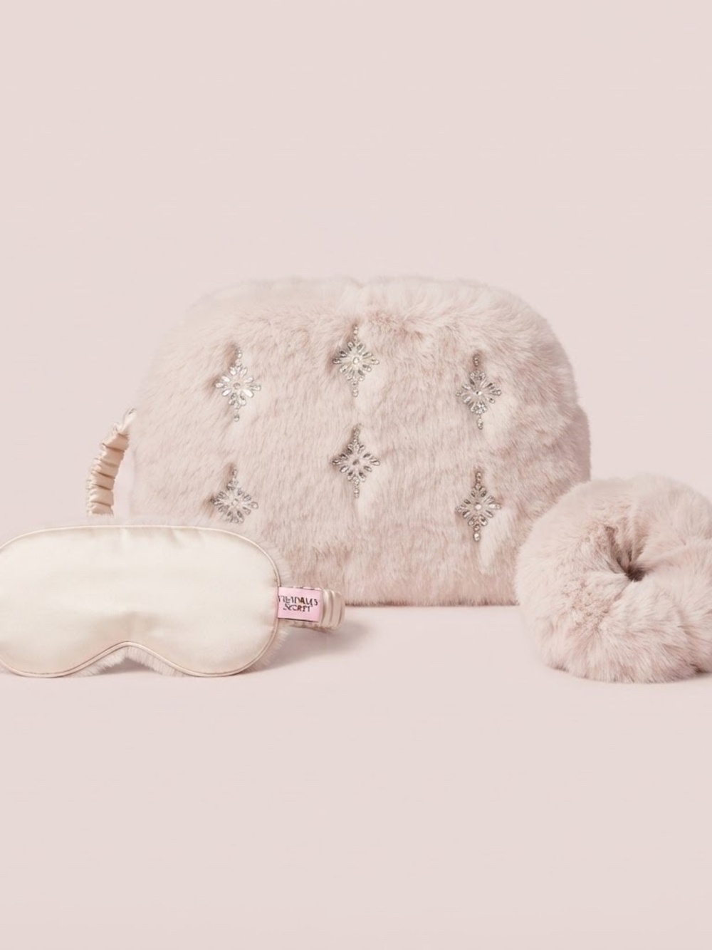 NWT Victoria’s Secret Luxe Plush 3 Piece Travel Accessories Gift Set